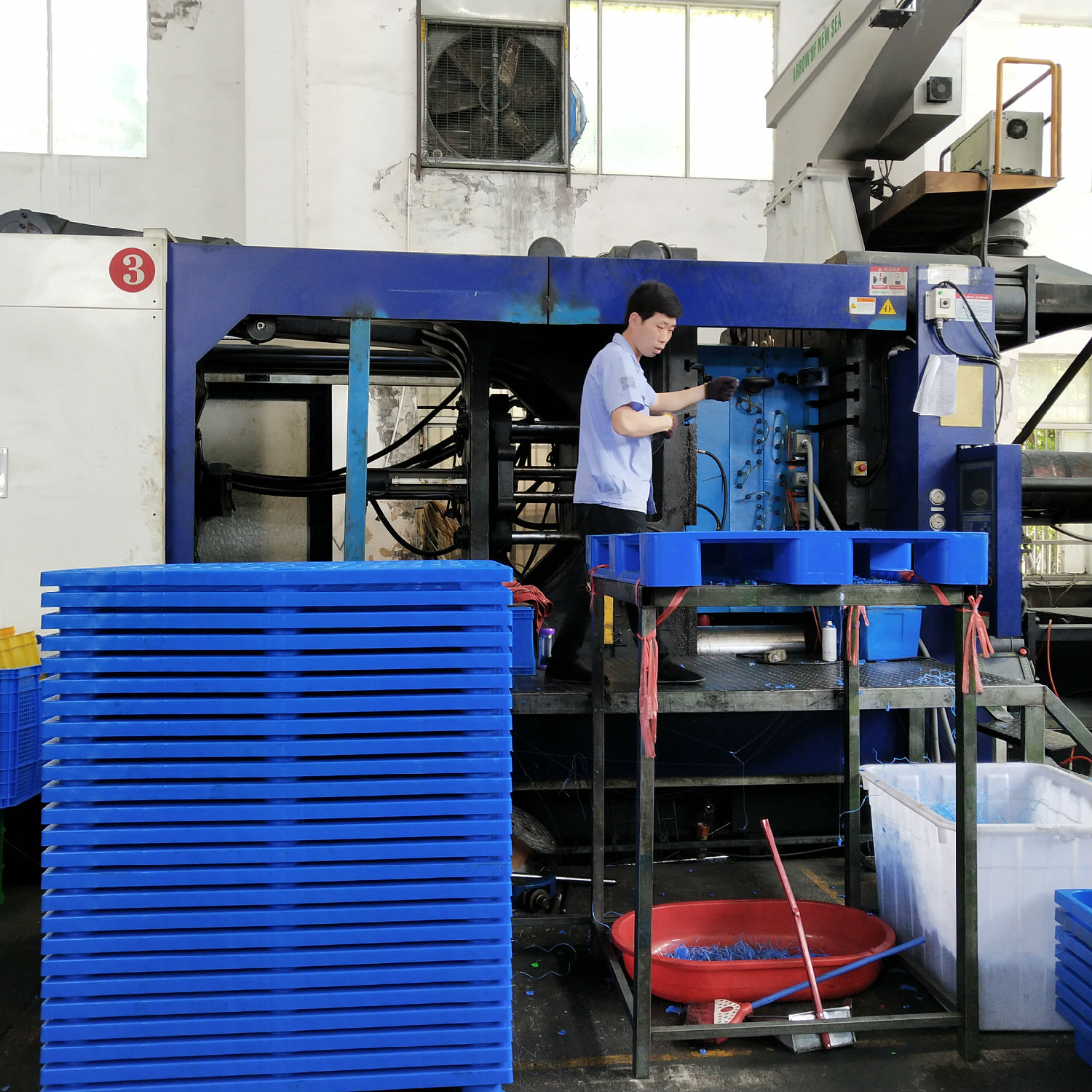 塑料托盤價格生產(chǎn)廠家 塑料托盤價格生產(chǎn)廠家