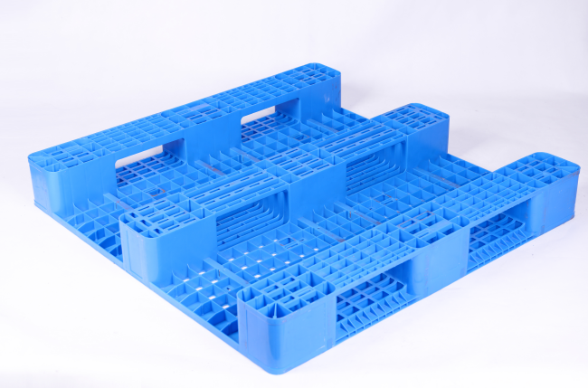 川字網(wǎng)格塑料托盤價(jià)格 川字網(wǎng)格塑料托盤價(jià)格