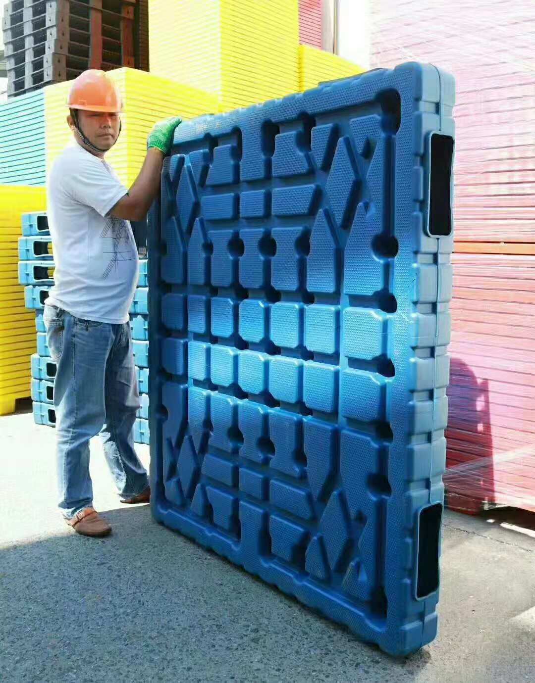 吹塑托盤和注塑托盤，你不懂的太多了！