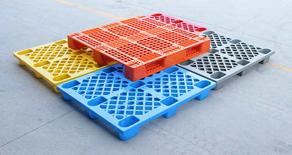 劃重點，這些影響塑料托盤的價格因素確實是市場常態(tài)！