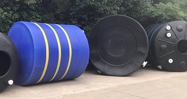 塑料儲(chǔ)罐外緣鋼帶的那些事情？